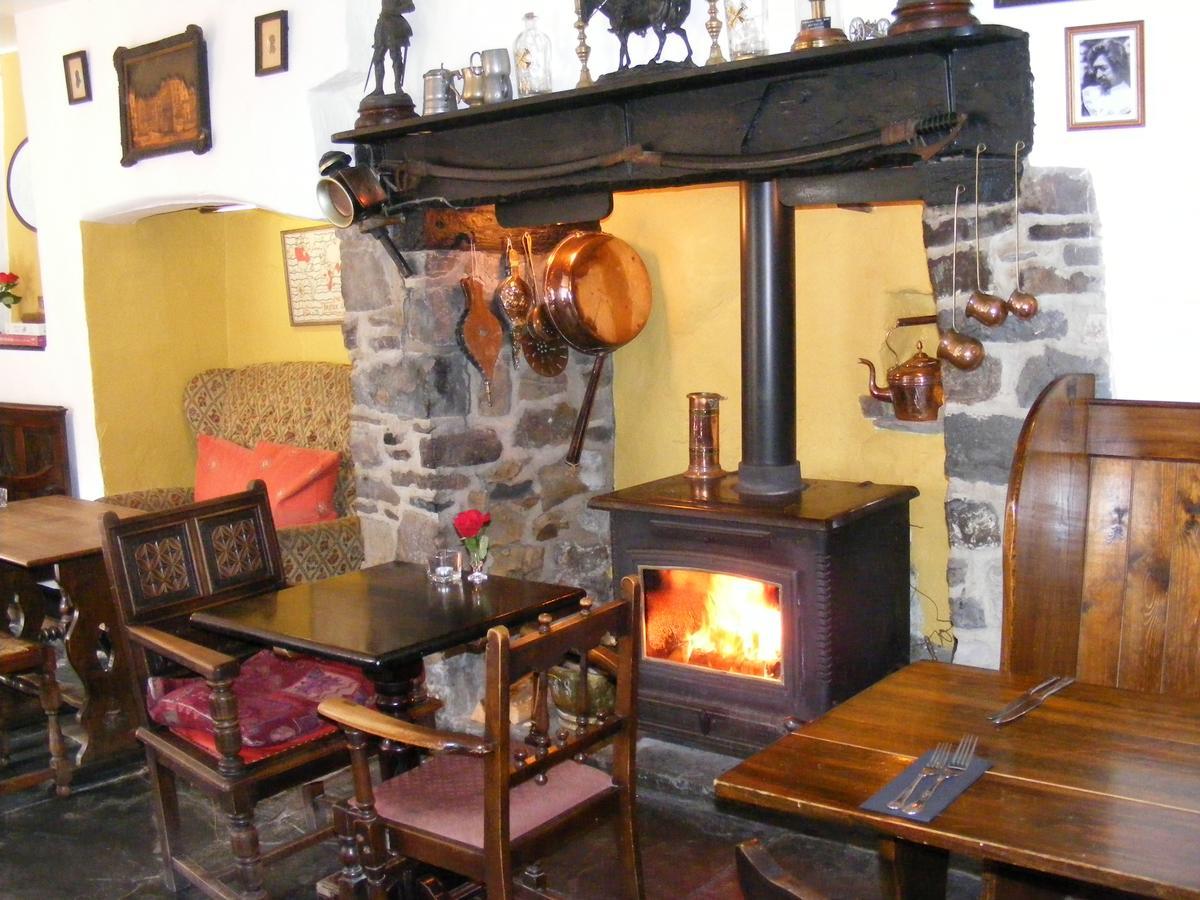 The Tree Inn บู๊ด ภายนอก รูปภาพ